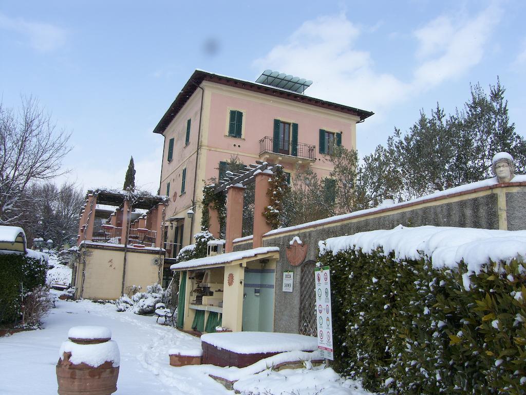 פרוג'ה Domus Volumnia Country House מראה חיצוני תמונה
